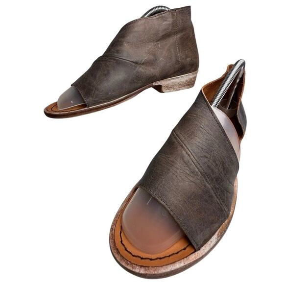 Free People Mont Blanc Gray Leather SlipOn D’Orsay Sandal Sz 8.5 39 Boho Chic EC - Picture 15 of 16